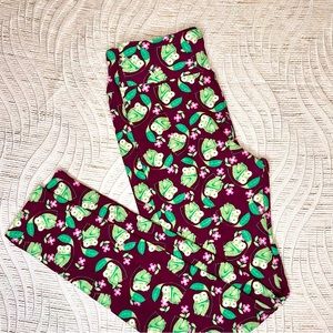 Super Comfy LuLaRoe Leggings with frog design 🐸